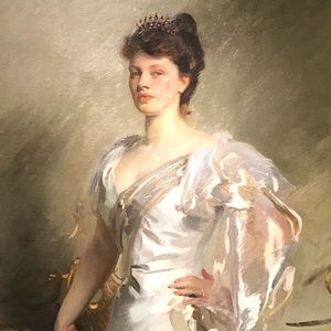 Meet your Posher, Helena